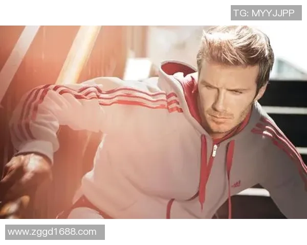 足球明星日常穿搭解析时尚男装展现个性与魅力